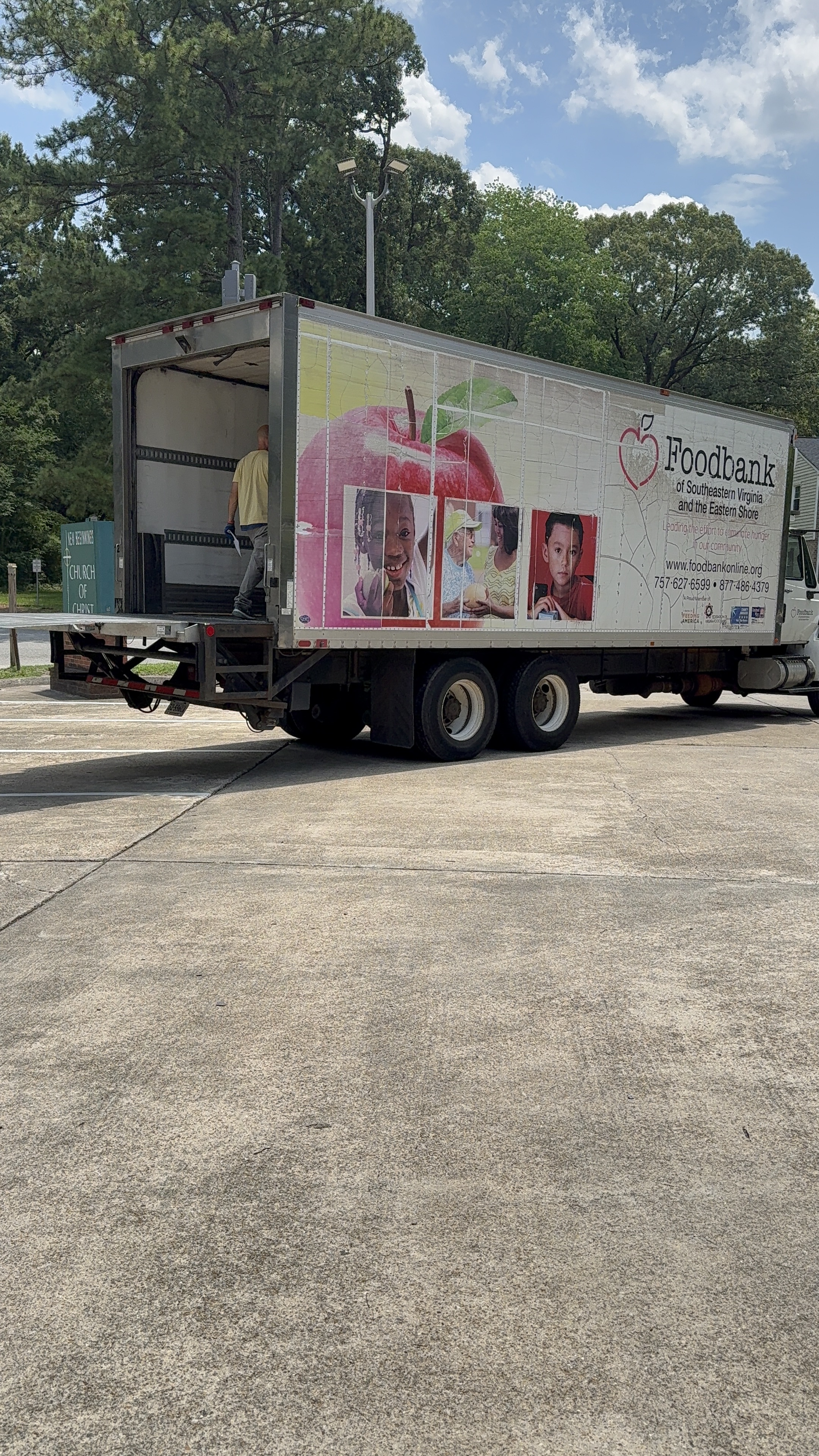 Community outreach event at New Beginnings Church of Christ — photo 3