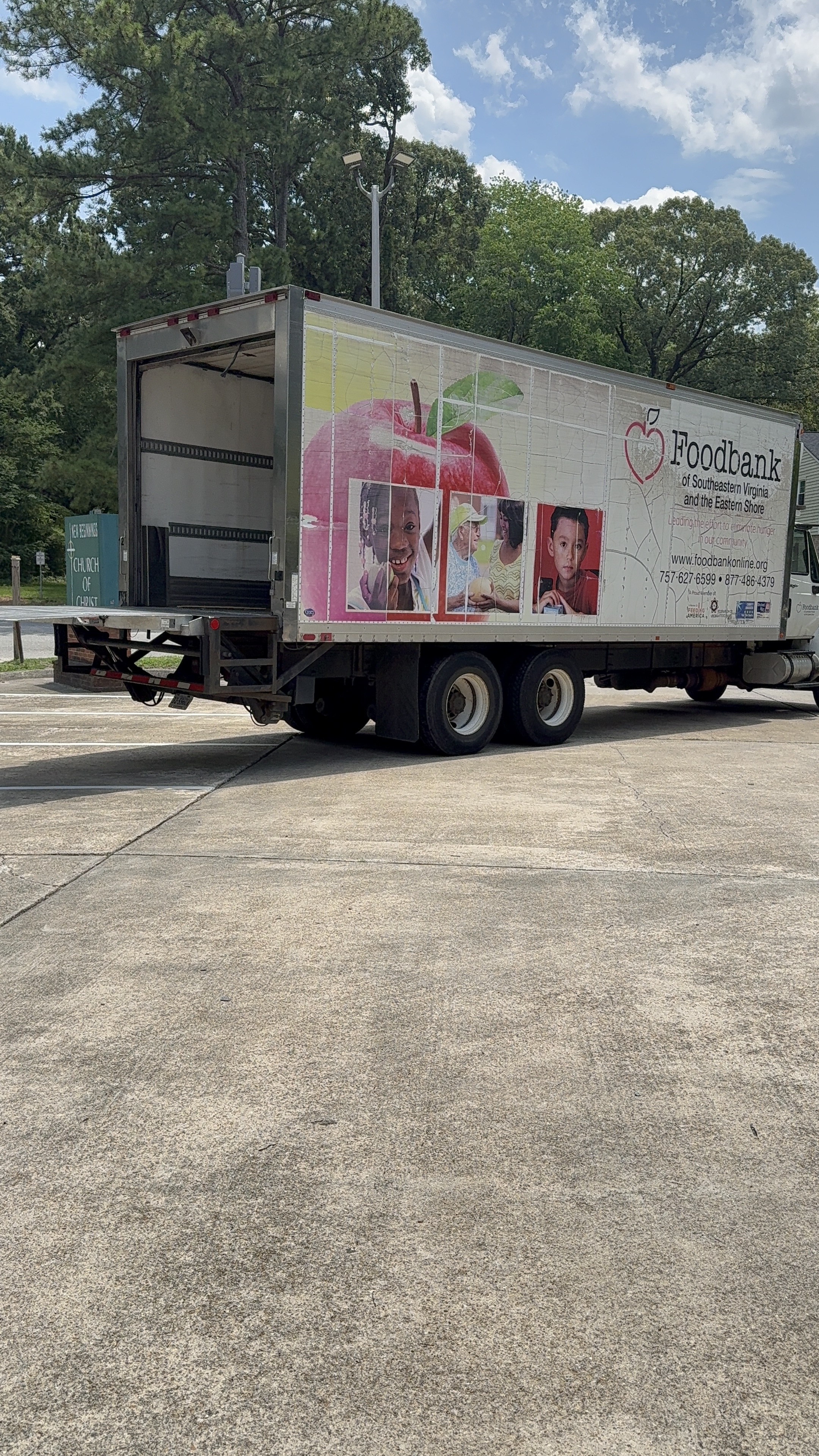 Community outreach event at New Beginnings Church of Christ — photo 4